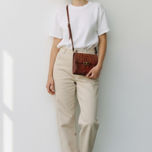 Brahmin Croc Embossed Leather Crossbody | Cognac Brown | Gold Hardware - Picture 2 of 7